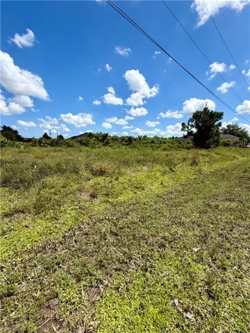 2606 42nd St Sw, Lehigh Acres, Florida 33976