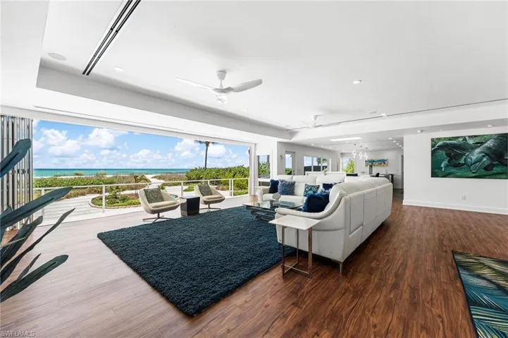 Open living spaces designed to maximize the beachfront setting.