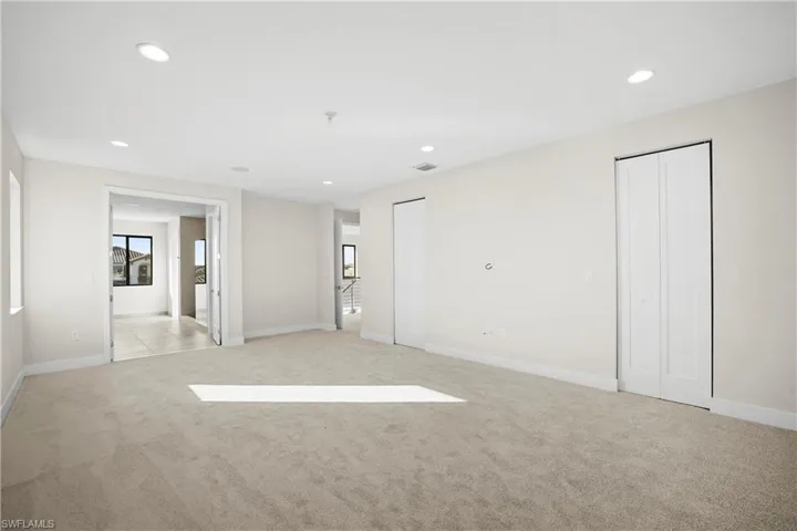 Primary en-suite entry from primary bedroom