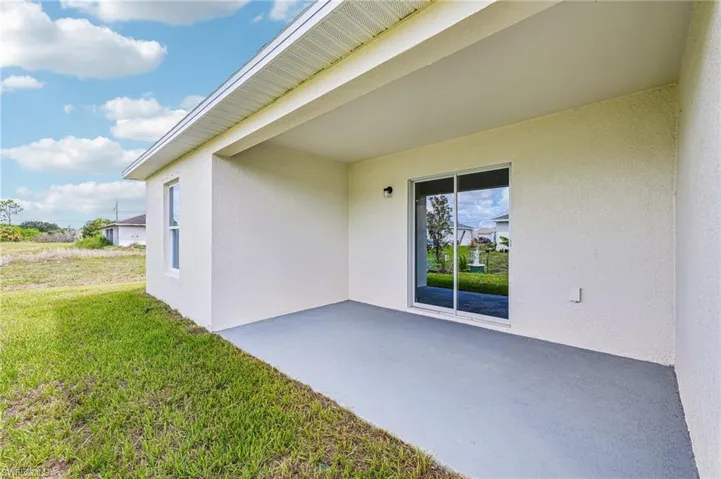 1703 Nw 18th St, Cape Coral, Florida 33993
