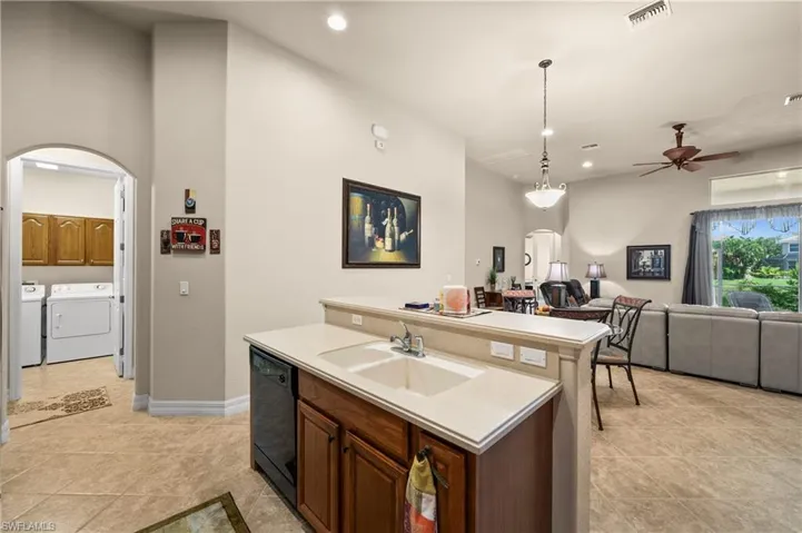 16091  Thorn Wood  DR, Fort Myers, FL 33908