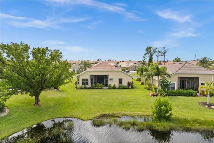 16091  Thorn Wood  DR, Fort Myers, FL 33908