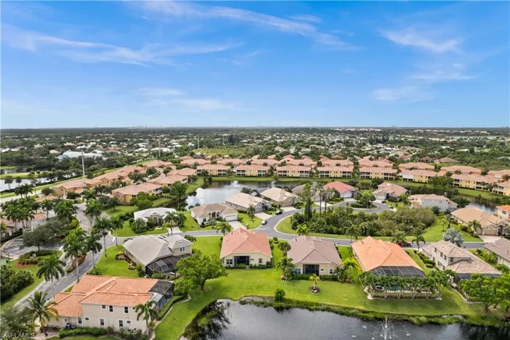 16091  Thorn Wood  DR, Fort Myers, FL 33908