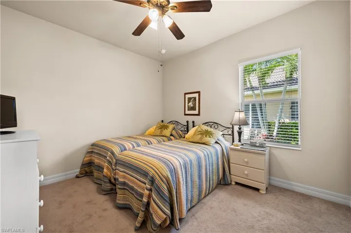 16091  Thorn Wood  DR, Fort Myers, FL 33908