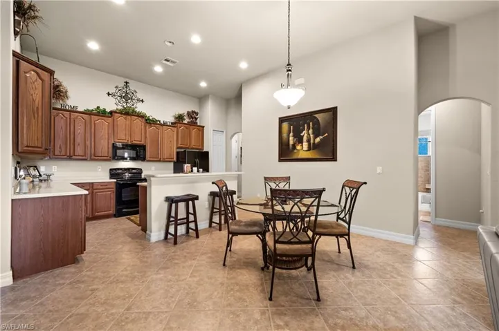 16091  Thorn Wood  DR, Fort Myers, FL 33908