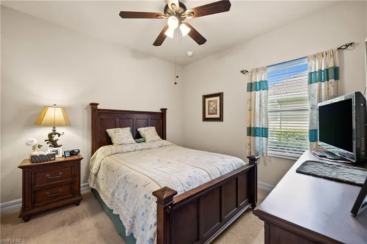 16091  Thorn Wood  DR, Fort Myers, FL 33908