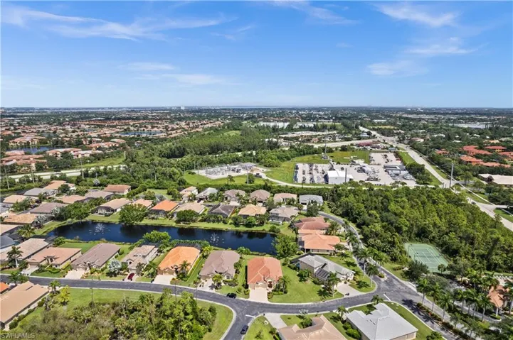16091  Thorn Wood  DR, Fort Myers, FL 33908