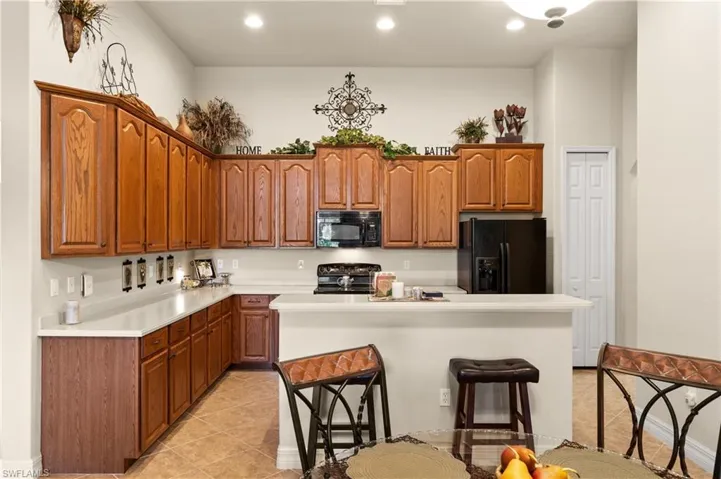 16091  Thorn Wood  DR, Fort Myers, FL 33908