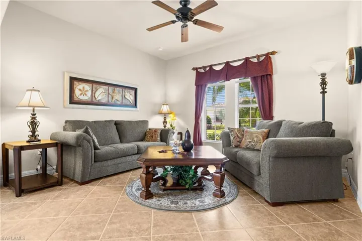 16091  Thorn Wood  DR, Fort Myers, FL 33908