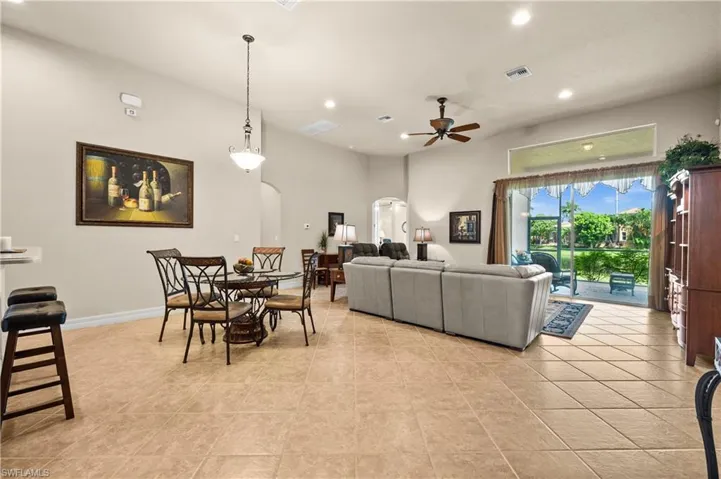 16091  Thorn Wood  DR, Fort Myers, FL 33908