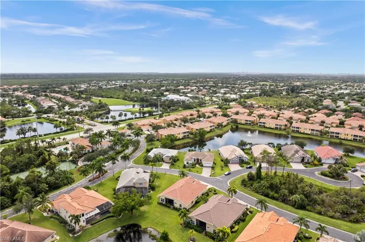 16091  Thorn Wood  DR, Fort Myers, FL 33908