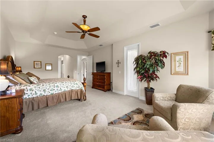 16091  Thorn Wood  DR, Fort Myers, FL 33908