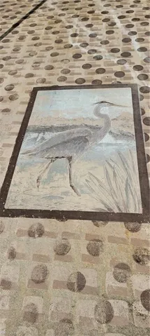 Decorative Picture on the Driveway