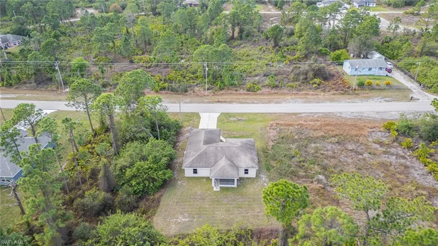 555 Mcarthur blvd