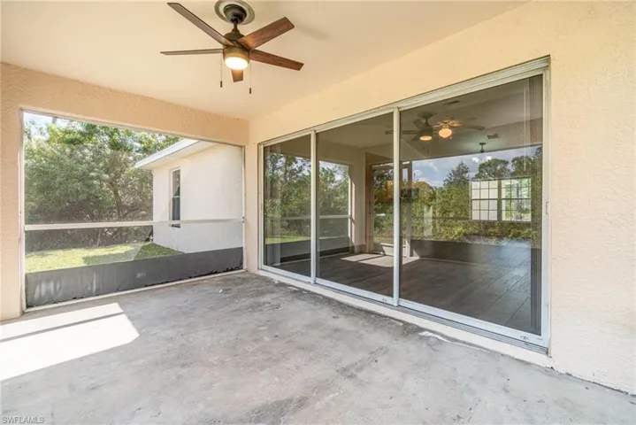 Screened-in Lanai