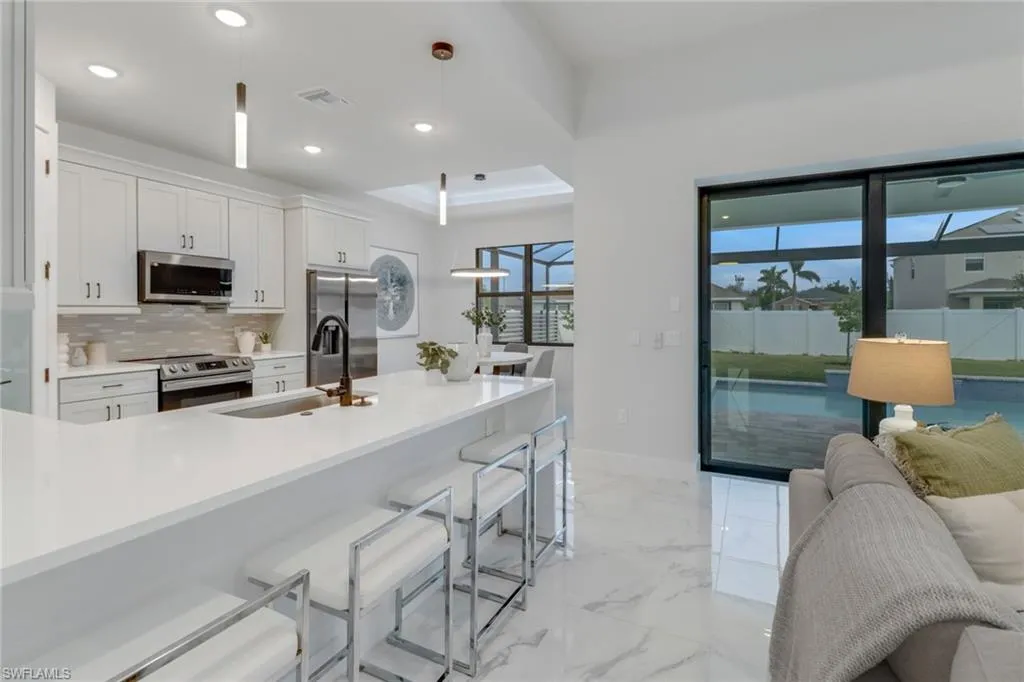 2204 Sw 3rd Ter, Cape Coral, Florida 33991, 4 Bedrooms Bedrooms, ,2 BathroomsBathrooms,Residential,For Sale,3rd,225051222