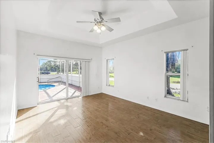 700  Glenn  AVE, Lehigh Acres, FL 33972