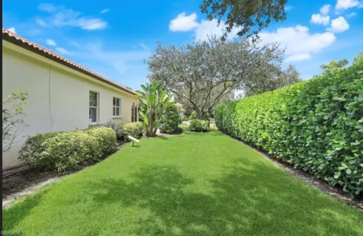 1123 Augusta Falls Way, Naples, Florida 34119