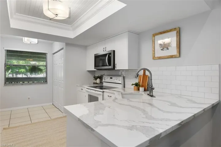624 Wiggins Bay Dr C23, Naples, Florida 34110