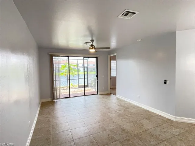 7818 Bristol Cir, Naples, Florida 34120