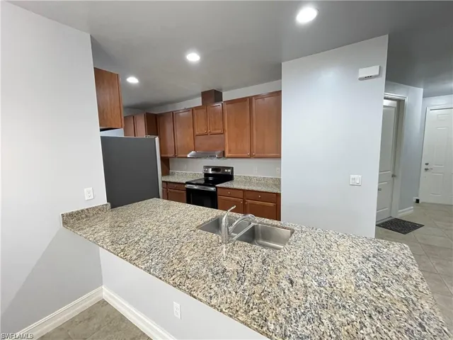 7818 Bristol Cir, Naples, Florida 34120