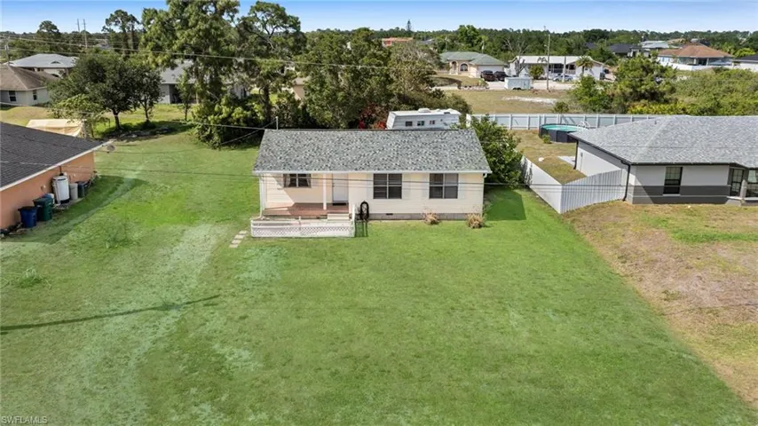 Bird's eye view with a residential view