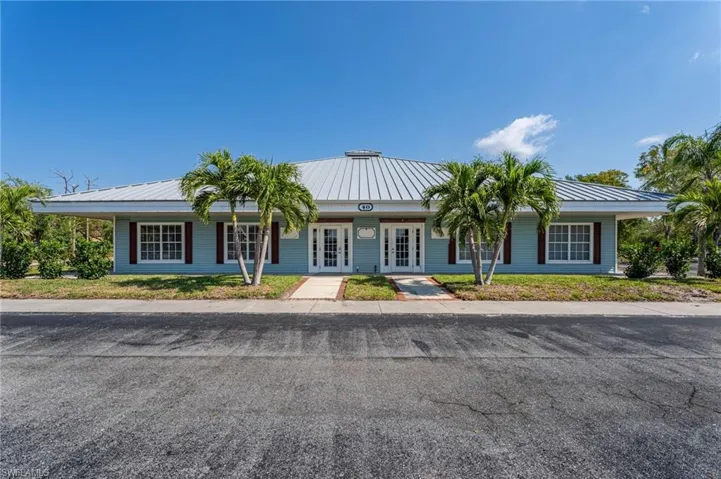 40 Barkley Cir 40-2 & 42-1, Fort Myers, Florida 33919