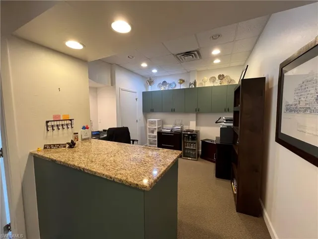 40 Barkley Cir 40-2 & 42-1, Fort Myers, Florida 33919
