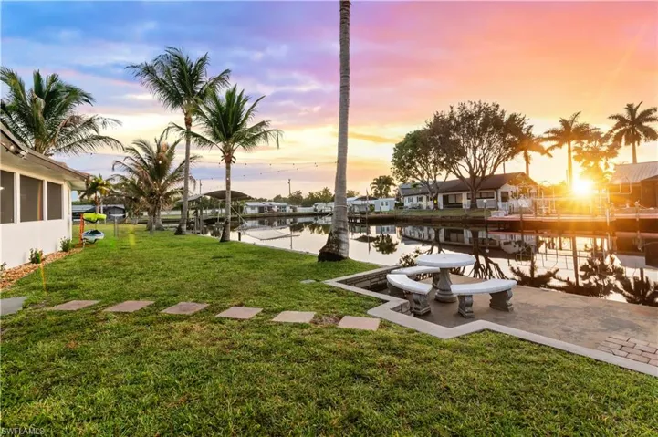 429 Cross St, North Fort Myers, Florida 33903
