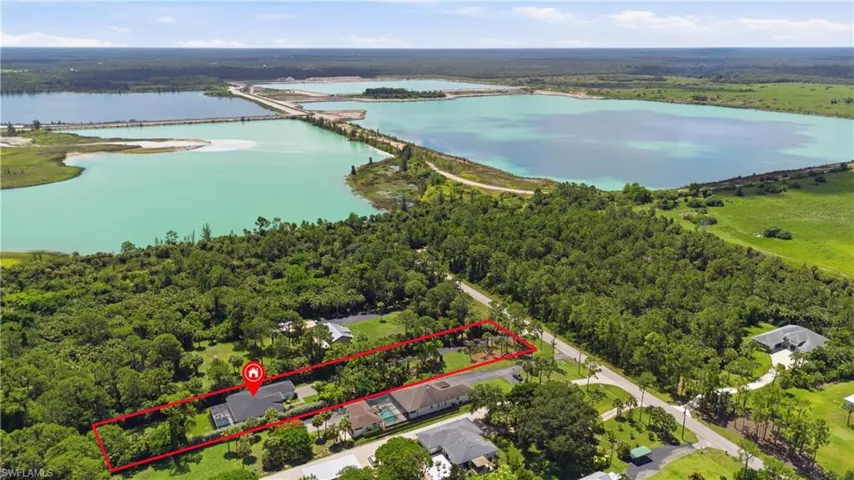 829 16th Ave Sw, Naples, Florida 34117