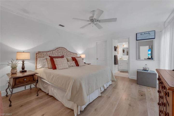 637 Bridgeway LN # 1, NAPLES FL 34108