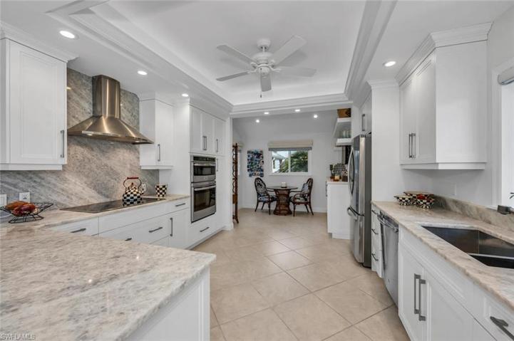 637 Bridgeway LN # 1, NAPLES FL 34108