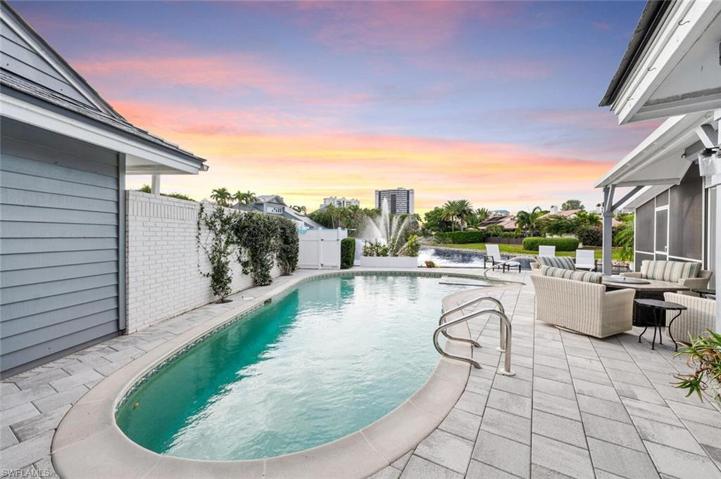 637 Bridgeway LN # 1, NAPLES FL 34108
