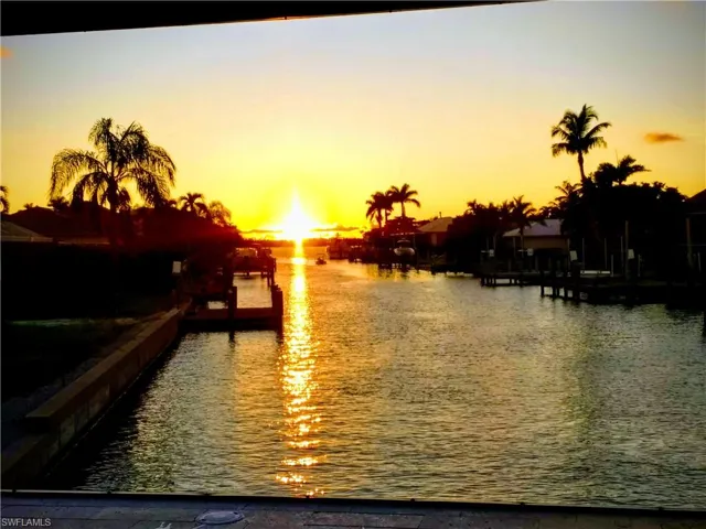 Sunsets 365!