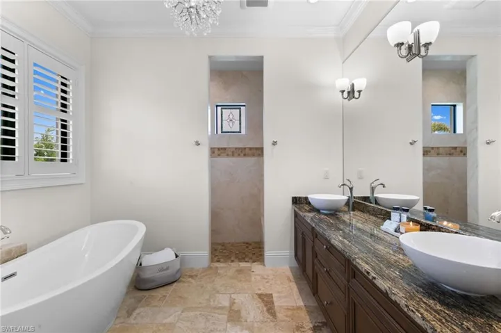 Primary Bathroom!