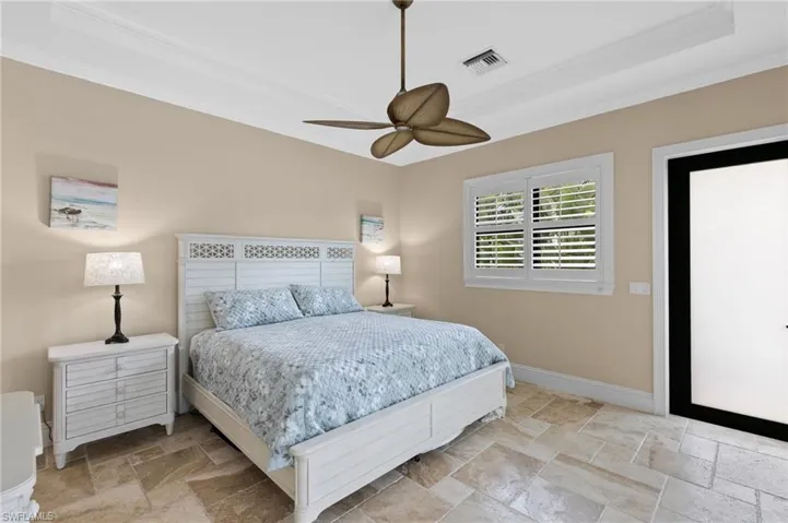 Private Guest Suite!