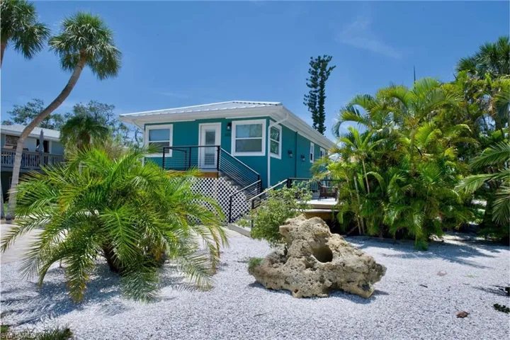 Beach home 1 Charming home ideally located near the sandy shores  - Virtually Edited Image