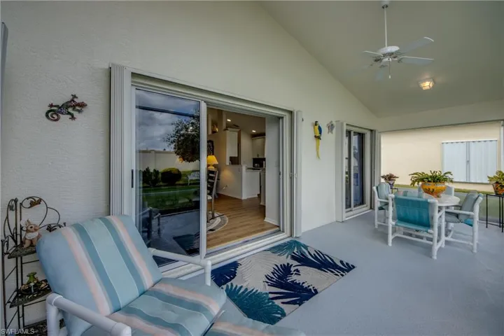 SCREENED LANAI