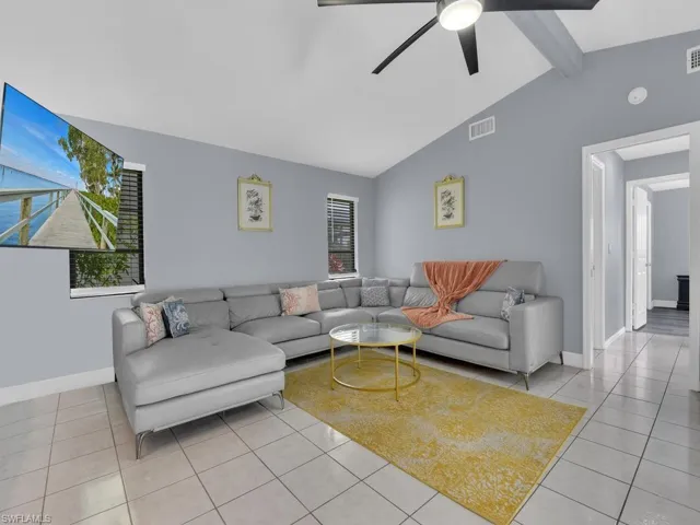 4809 13th Ave, Cape Coral, Florida 33914
