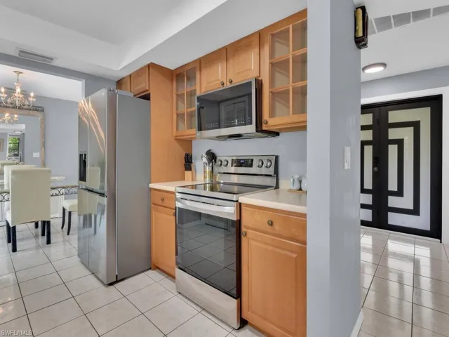 4809 13th Ave, Cape Coral, Florida 33914