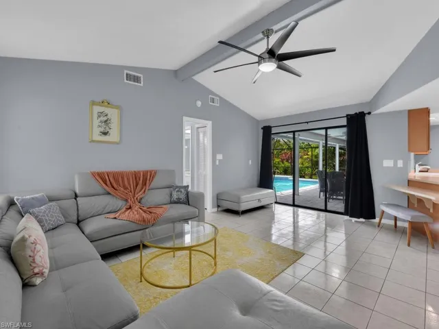 4809 13th Ave, Cape Coral, Florida 33914