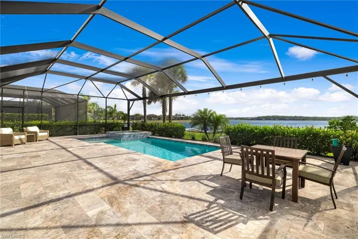 13682 Blue Bay Cir, Fort Myers, Florida 33913