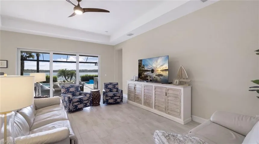 13682 Blue Bay Cir, Fort Myers, Florida 33913