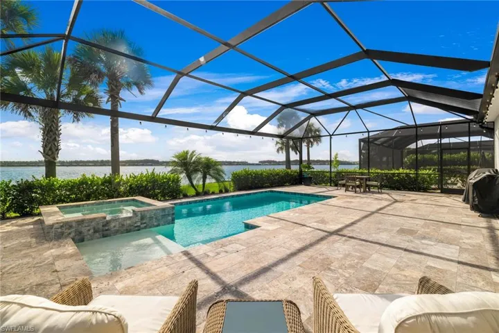 13682 Blue Bay Cir, Fort Myers, Florida 33913