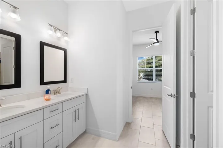 13682 Blue Bay Cir, Fort Myers, Florida 33913