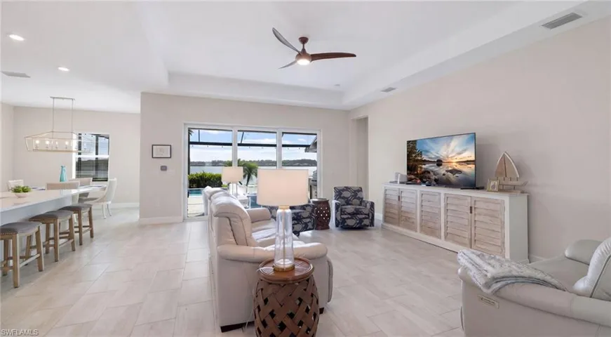 13682 Blue Bay Cir, Fort Myers, Florida 33913