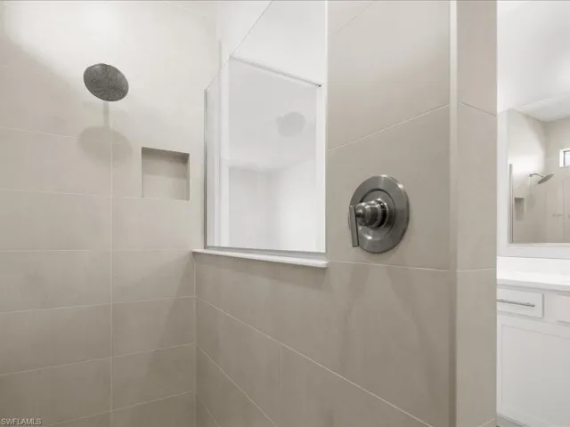 18262  Parksville  DR, Estero, FL 33928