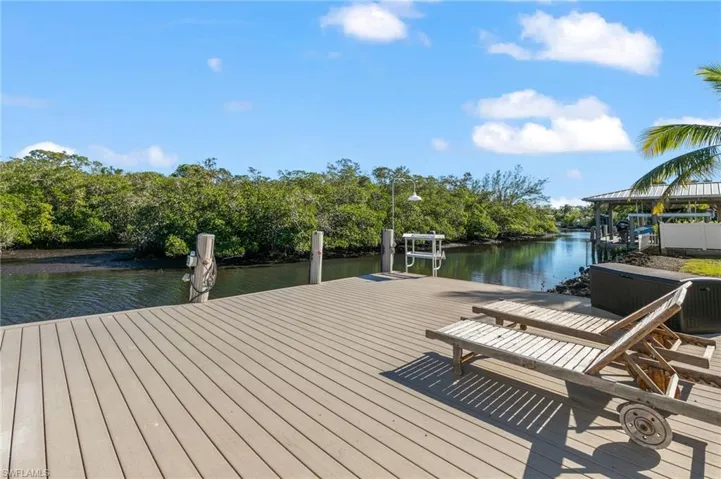 2295 Harbor Rd, Naples, Florida 34104
