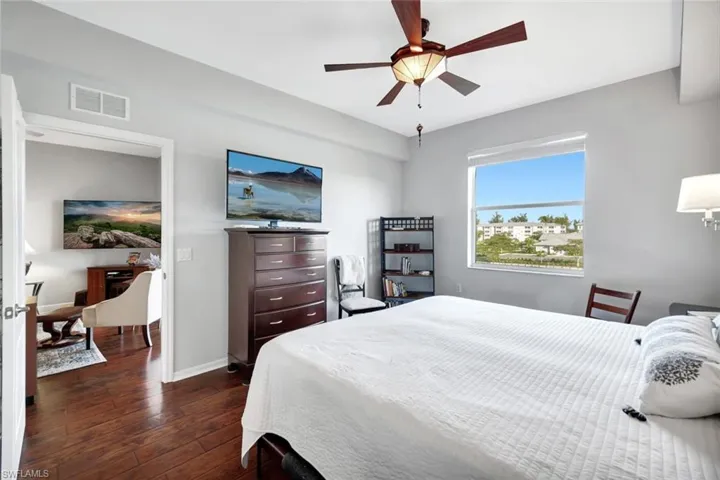 16595 Lake Circle Dr 234, Fort Myers, Florida 33908