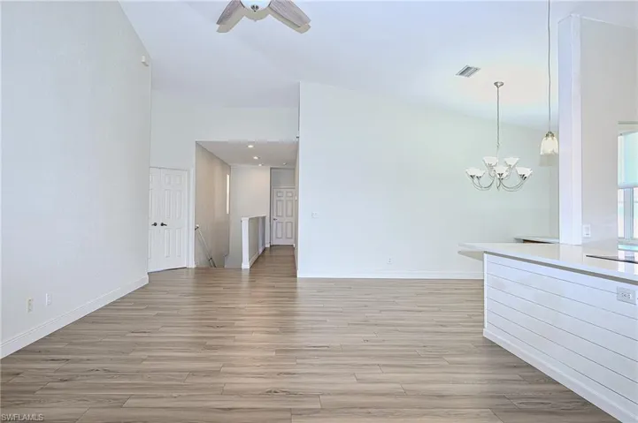 635  Lalique  CIR, Naples, FL 34119